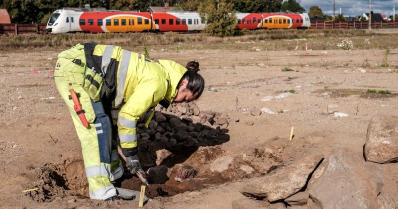 У Швеції археологи виявили унікальне поховання жінки, яке належить до залізної доби: що відомо про цю знахідку.