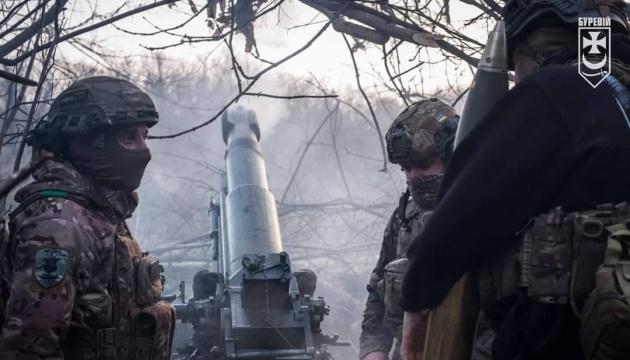 На лінії фронту зафіксовано 132 випадки бойових зіткнень, а в Покровському та Курахівському напрямках ситуація залишається напруженою.