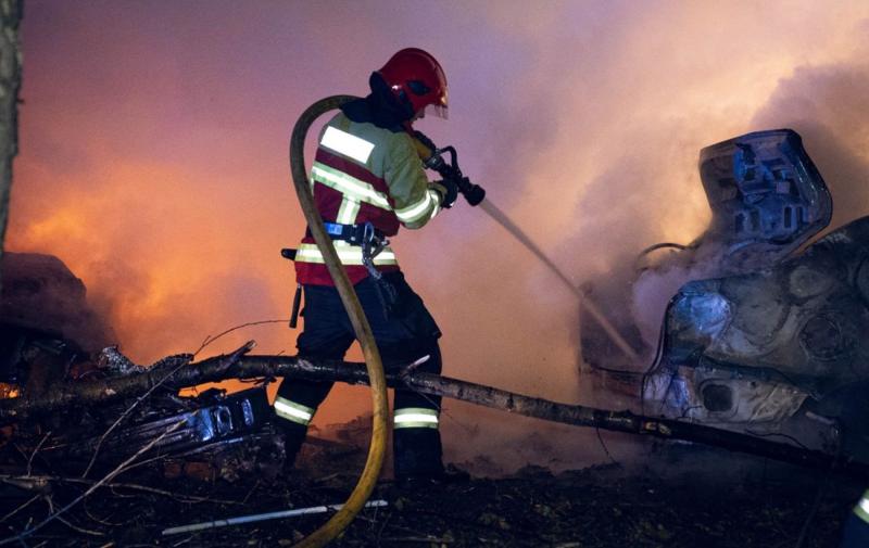 У Сумах збільшилася кількість жертв внаслідок російського обстрілу, уточнено наслідки події.